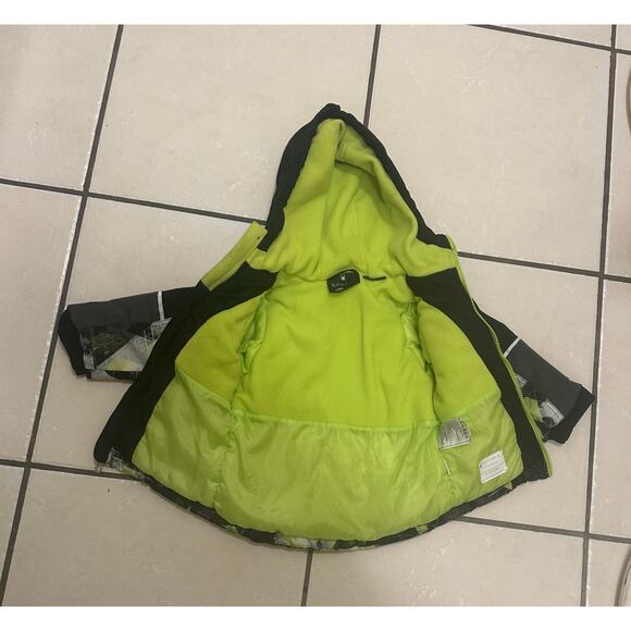 Toddler’s Spyder Winter Coat Sz. 2T - Picture 5 of 7